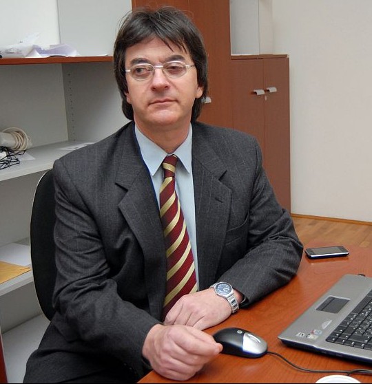 Dr. Zoran Bručić